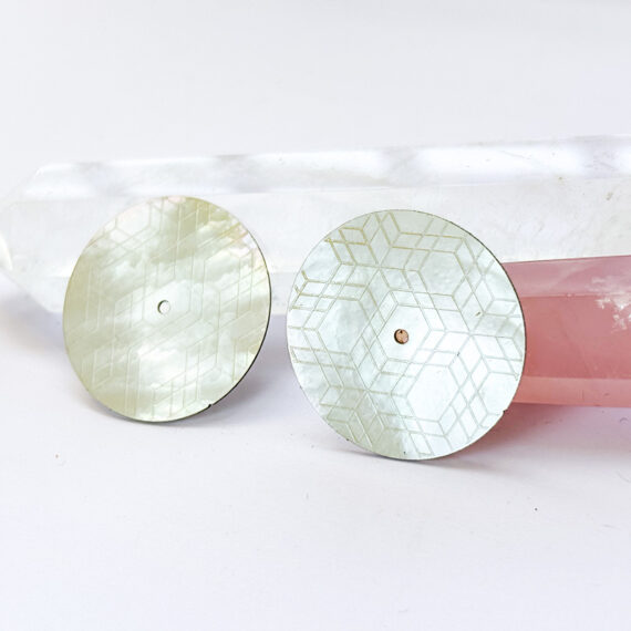 MOP shell watch dials