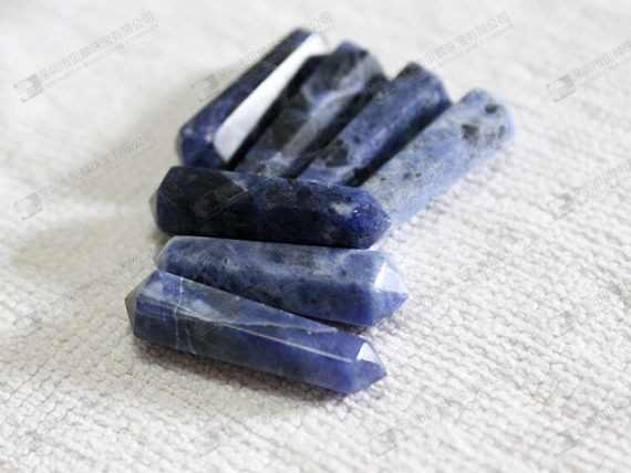 Sodalite stone point shaped pendants