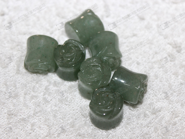 Green aventurine ear piercing jewelry,stone carved ear plugs 綠東陵耳塞