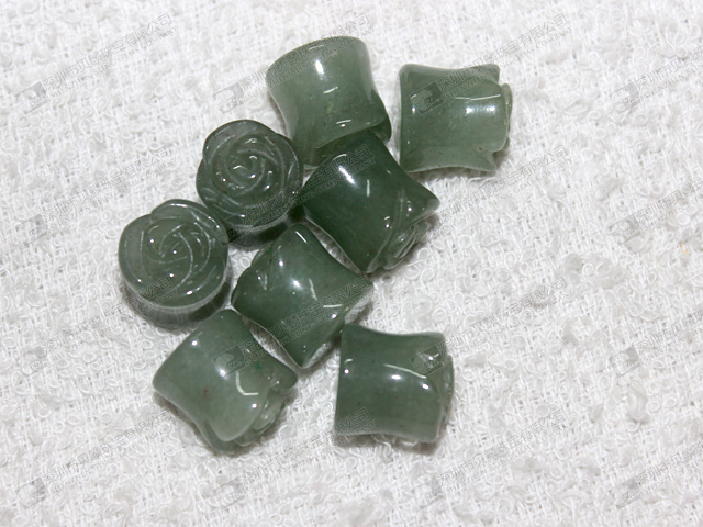 Green aventurine ear piercing jewelry,stone carved ear plugs 綠東陵耳塞