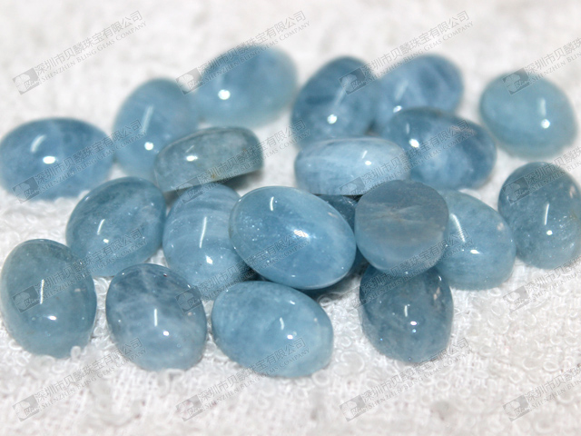 Natural milky Aquamarine oval cabochons 10x14mm 海藍寶 « Bling gems Co ...