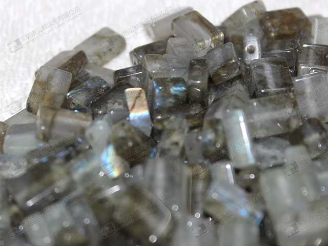 12x8x5mm Labradorite bricks