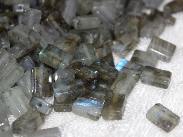 12x8x5mm Labradorite bricks