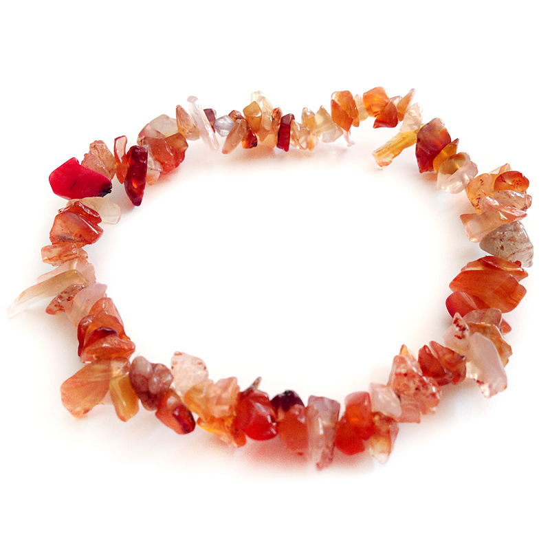 Red agate chip beaded bracelet