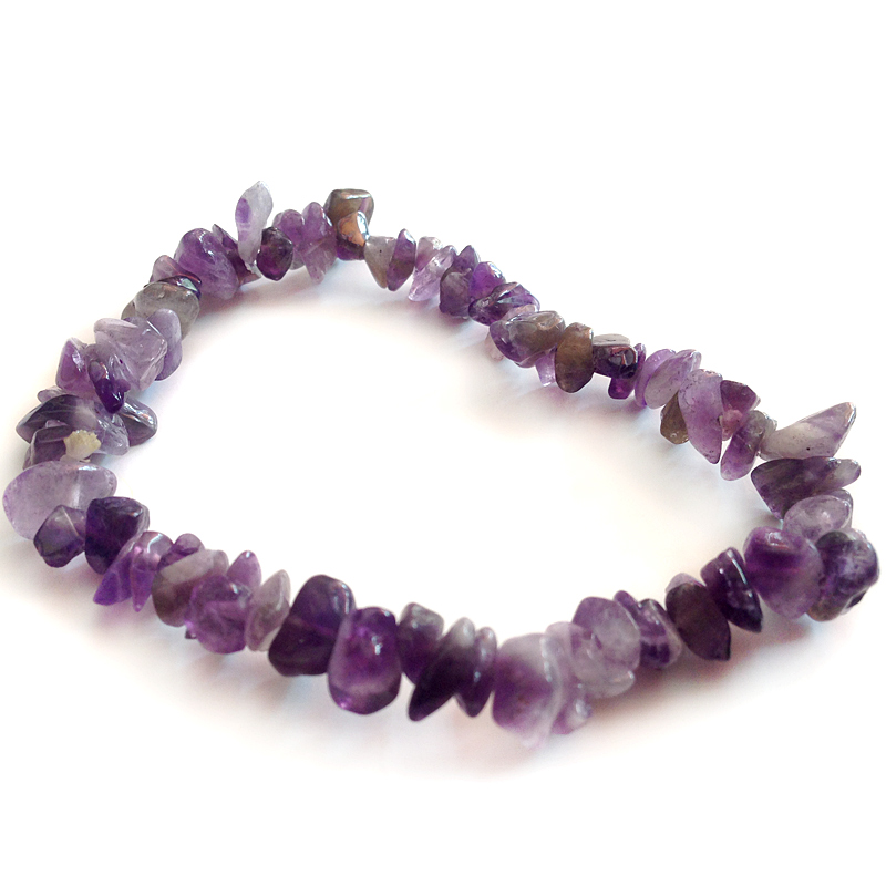 Amethyst chip beaded bracelet