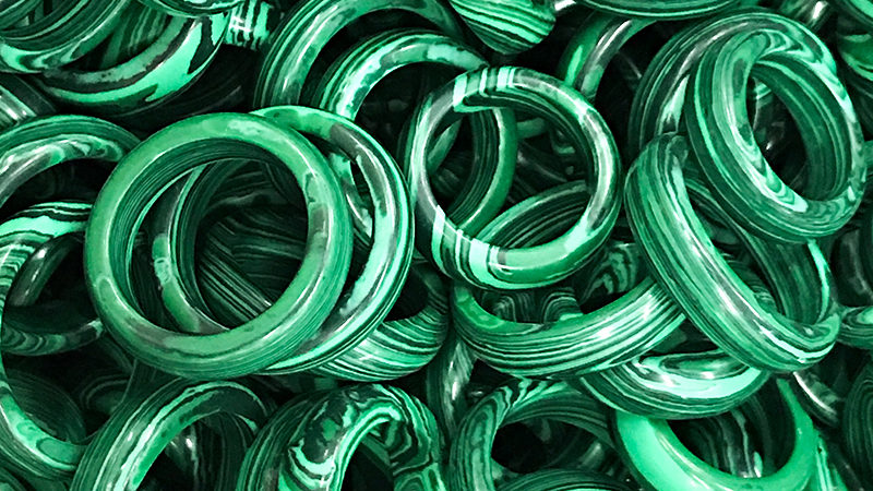 Syn.malachite rings