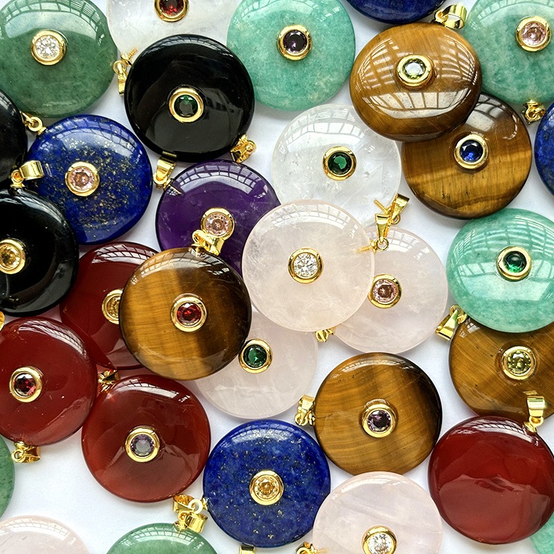 Healing Crystal Round Pendants With CZ Inlayed